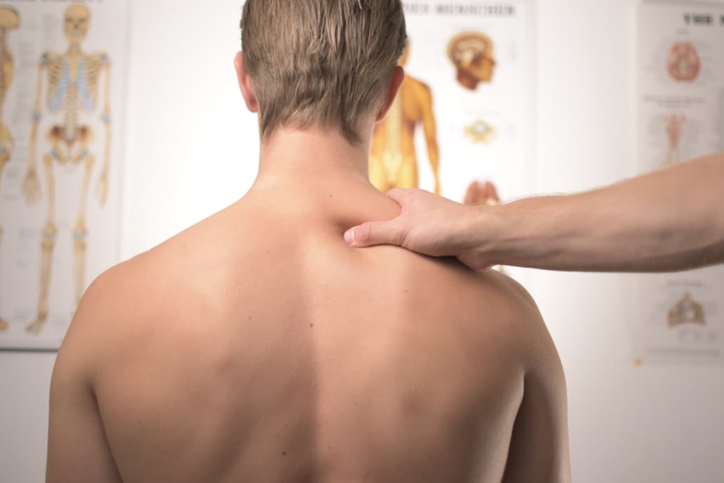 Hoofdpijn, nek en schouderklachten 2 schoudermassage