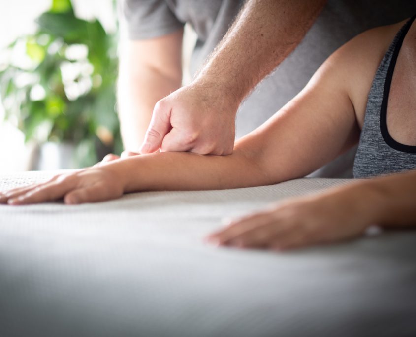 Fascia en bindweefsellijnen bij klachtgerichte massage