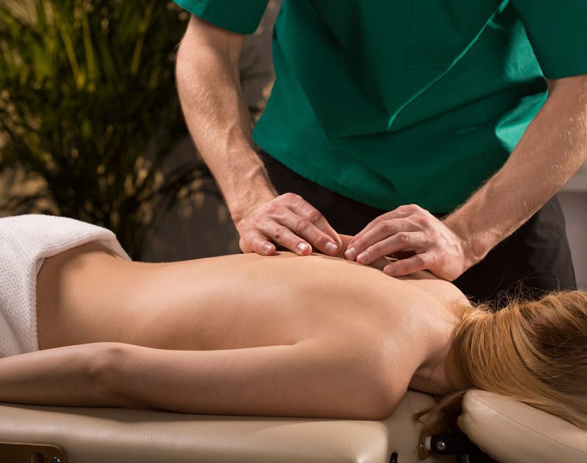 “Hoofdpijn is geen tekort aan paracetamol” 1 Hoe een massage kan helpen om stressklachten te verhelpen