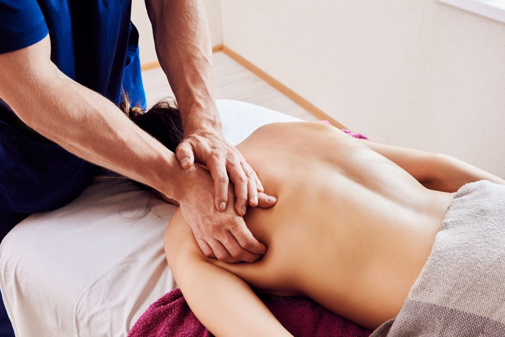 Waarom een stevige deep tissue massage effectief is 3 Een stevige maar doeltreffende massage