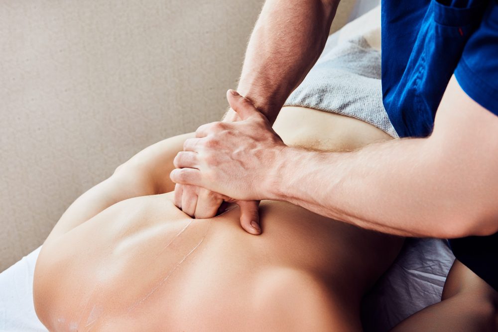 Waarom een stevige deep tissue massage effectief is 2 Veelvoorkomende klachten waarbij deep tissue helpt